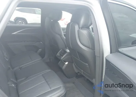 2025 Cadillac Lyriq Luxury W/1Sc from USA, damaged, VIN 1GYKPNRK2SZ308656